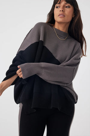 ARCAA - Neo Sweater - Black & Grey