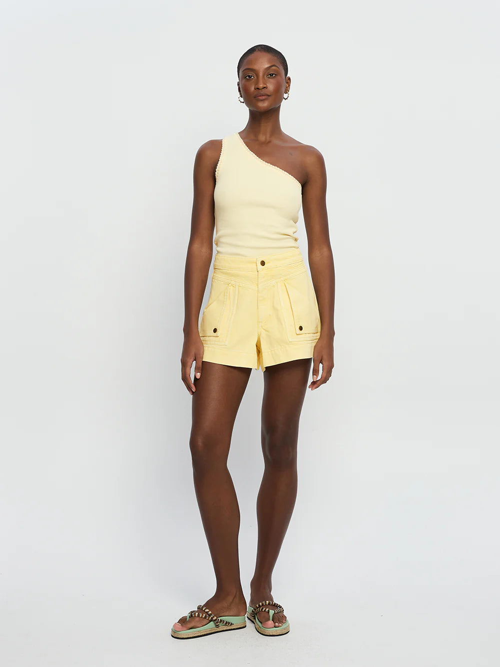 KIVARI - Celene Denim Short - Butter