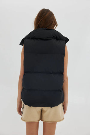 TOAST SOCIETY - Puffer Vest - Black